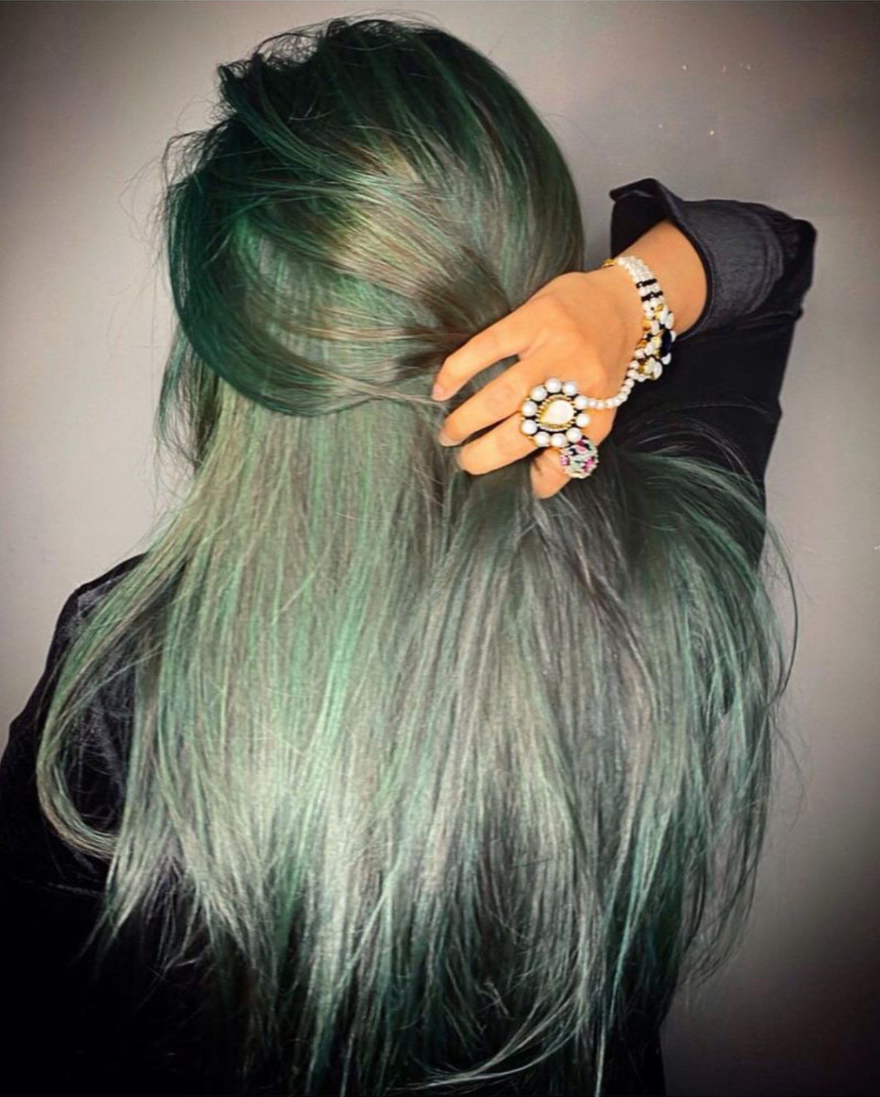 emerald green hair